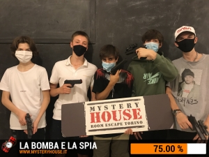 escape room mystery house torino La Bomba e la Spia