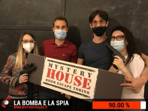 escape room mystery house torino La Bomba e la Spia