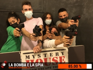 escape room mystery house torino La Bomba e la Spia