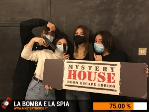 escape room mystery house torino La Bomba e la Spia