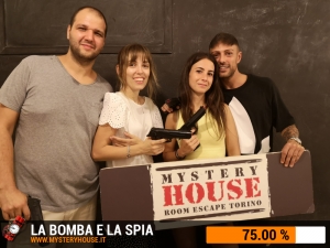 escape room mystery house torino La Bomba e la Spia