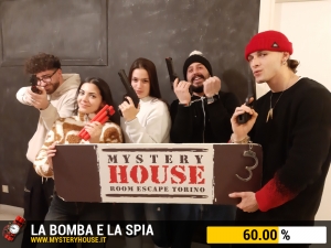 escape room mystery house torino La Bomba e la Spia