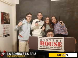 escape room mystery house torino La Bomba e la Spia