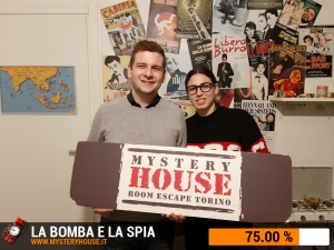 escape room mystery house torino La Bomba e la Spia