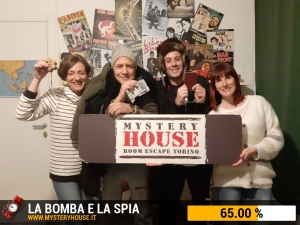 escape room mystery house torino La Bomba e la Spia