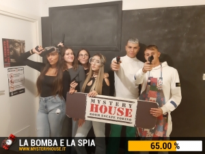 escape room mystery house torino La Bomba e la Spia