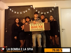 escape room mystery house torino La Bomba e la Spia