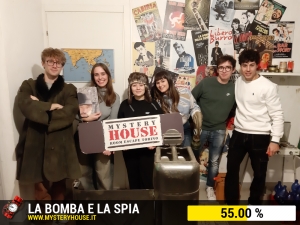 escape room mystery house torino La Bomba e la Spia