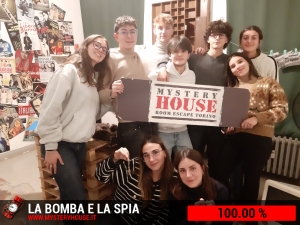 escape room mystery house torino La Bomba e la Spia