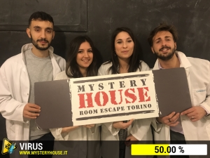 escape room mystery house torino Virus 404