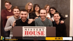 escape room mystery house torino Virus 404