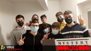 escape room mystery house torino Virus 404