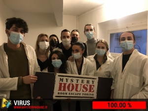 escape room mystery house torino Virus 404