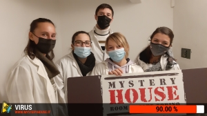 escape room mystery house torino Virus 404