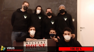 escape room mystery house torino Virus 404