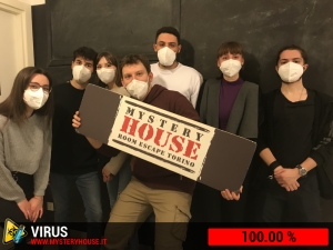 escape room mystery house torino Virus 404