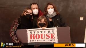 escape room mystery house torino Virus 404