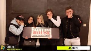 escape room mystery house torino Virus 404