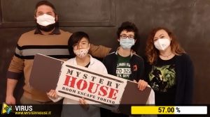 escape room mystery house torino Virus 404