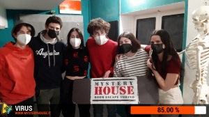 escape room mystery house torino Virus 404