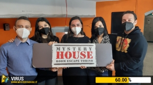 escape room mystery house torino Virus 404