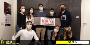 escape room mystery house torino Virus 404