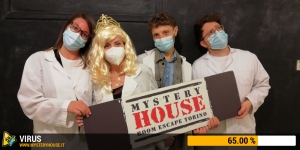 escape room mystery house torino Virus 404