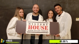 escape room mystery house torino Virus 404