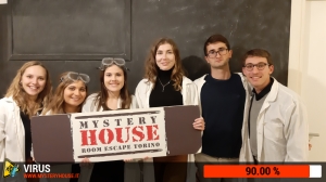 escape room mystery house torino Virus 404