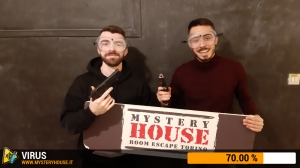 escape room mystery house torino Virus 404