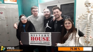 escape room mystery house torino Virus 404