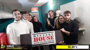 escape room mystery house torino Virus 404