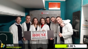 escape room mystery house torino Virus 404