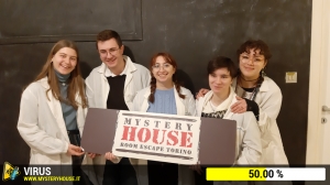 escape room mystery house torino Virus 404