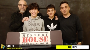 escape room mystery house torino Virus 404