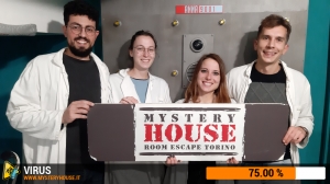 escape room mystery house torino Virus 404