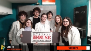 escape room mystery house torino Virus 404