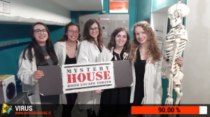 escape room mystery house torino Virus 404