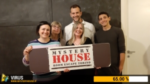 escape room mystery house torino Virus 404