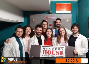 escape room mystery house torino Virus 404