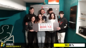 escape room mystery house torino Virus 404