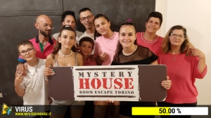 escape room mystery house torino Virus 404