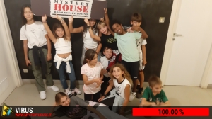 escape room mystery house torino Virus 404