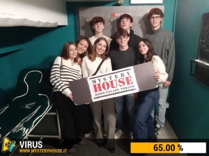 escape room mystery house torino Virus 404