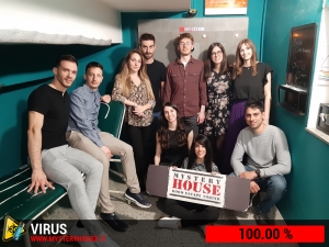 escape room mystery house torino Virus 404