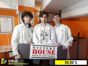 escape room mystery house torino Virus 404