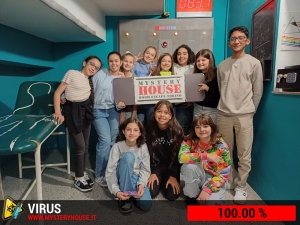 escape room mystery house torino Virus 404