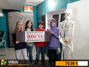 escape room mystery house torino Virus 404