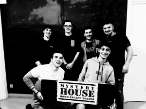 escape room mystery house torino 2D il collezionista