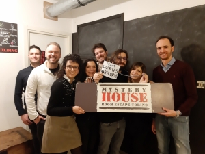 escape room mystery house torino 2D il collezionista